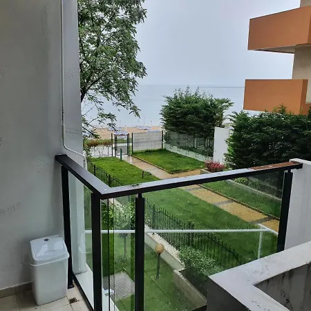 Amara-boutique & Design - студио Ravda