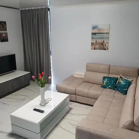 Amara-boutique & Design - студио Apart Otel Ravda