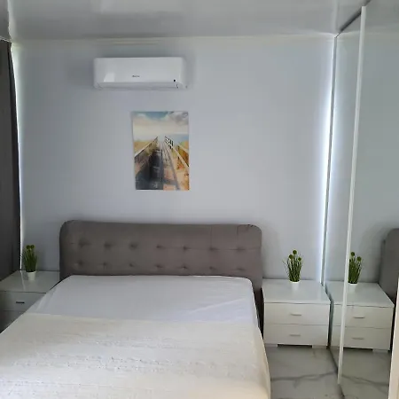 Amara-boutique & Design - студио Apart Otel Ravda