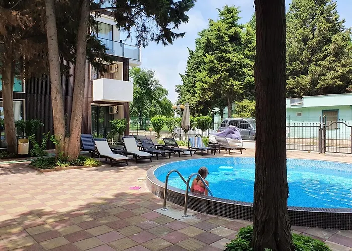 Apartahotel Amara-boutique & Design - студио 4*