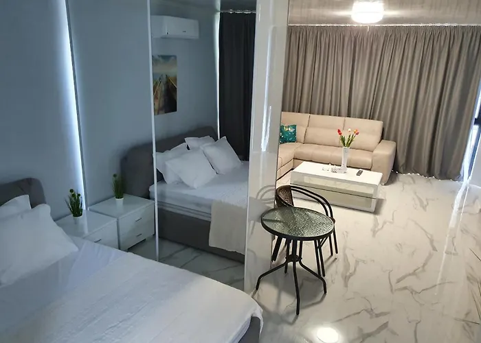 Amara-boutique & Design - студио 4* Ravda