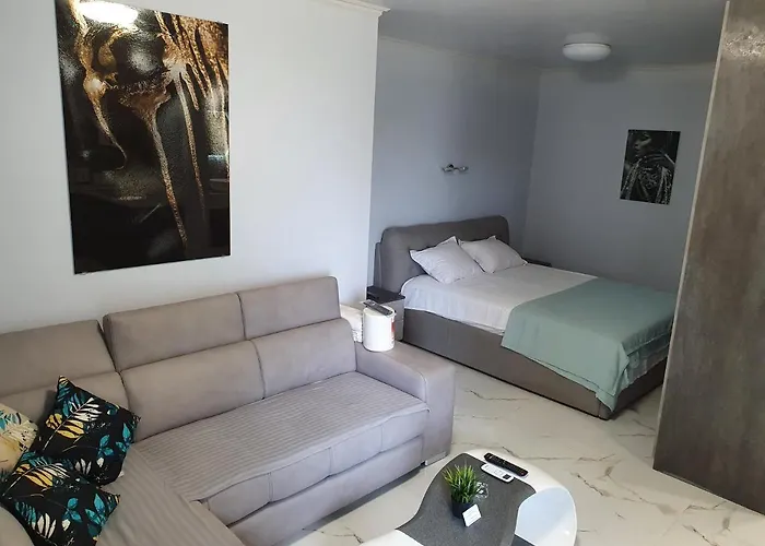 Amara-boutique & Design - студио Hotel apartamentowy 4*