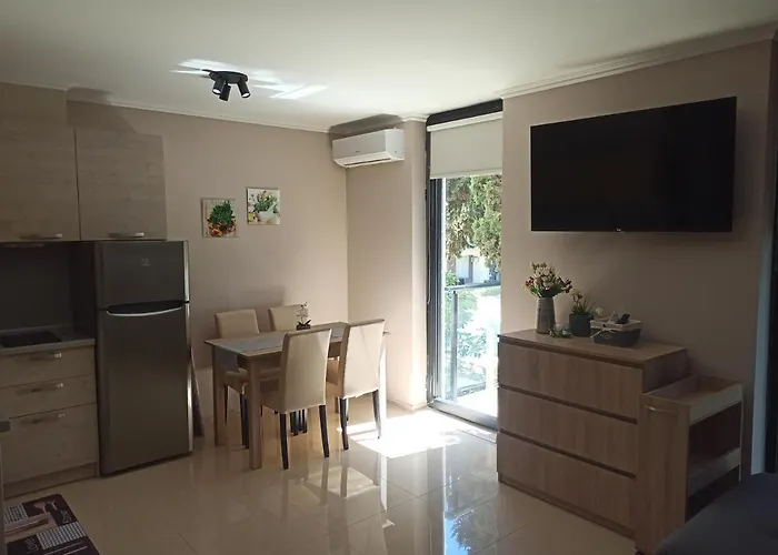 Amara-boutique & Design - студио 4*